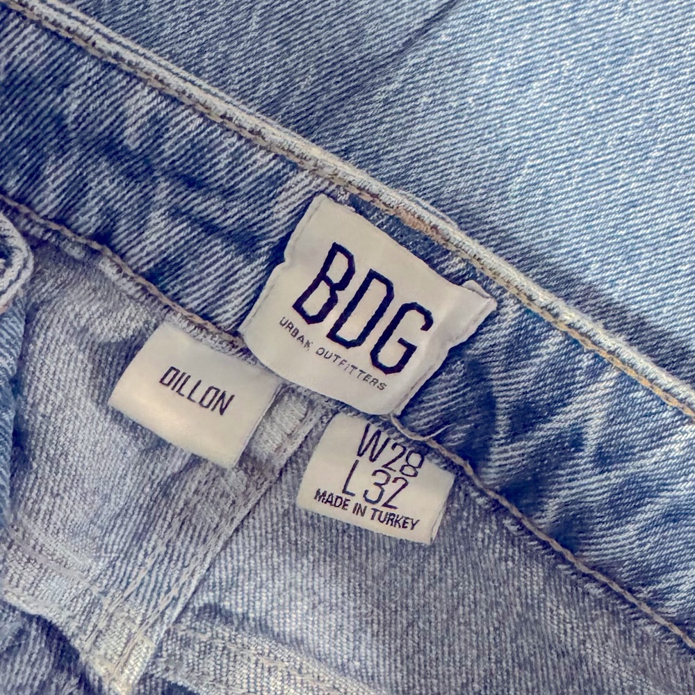 BDG Dillon Jean - Picture 6 of 6